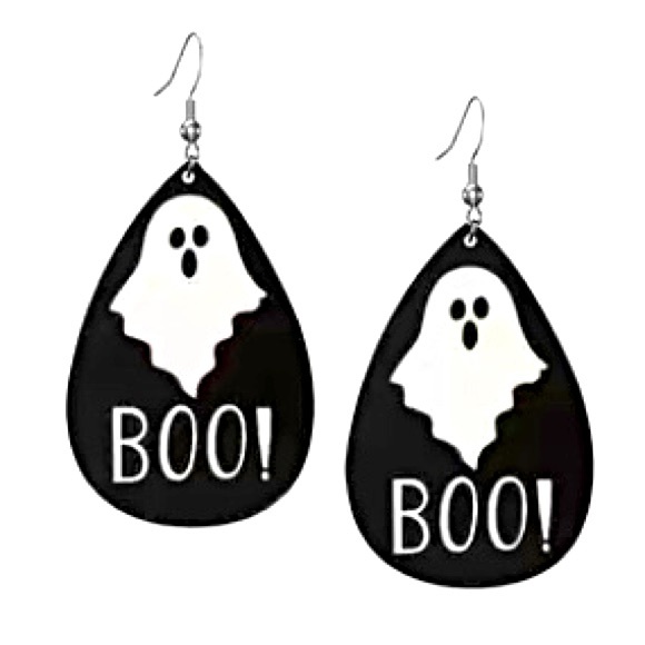 👻🖤 BOO Ghost Black + White Faux Leather Lightweight Earrings Halloween NEW - Picture 1 of 2